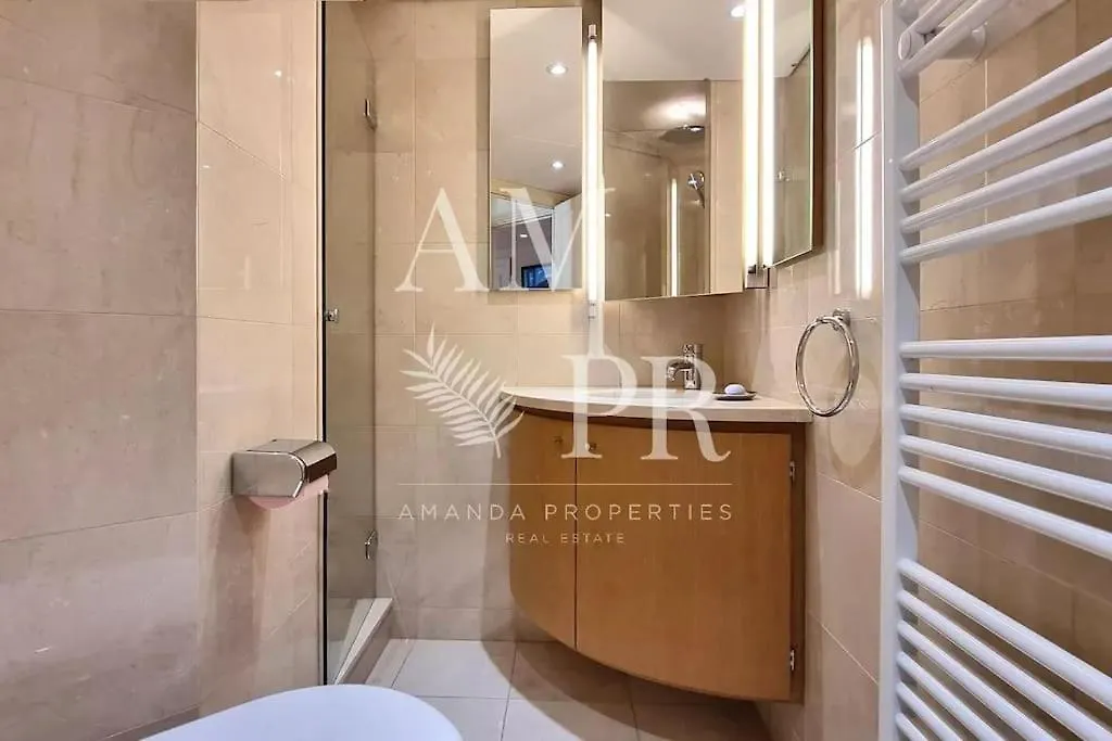 Croisette - Vue Mer - Appartement 2 Chambres Cannes Lägenhet